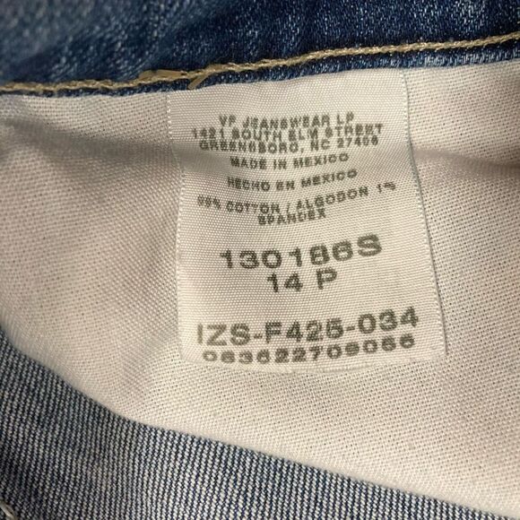 RIDERS Relaxed Fit Women’s Jeans Size 14P Blue Inseam 27.5 Rise 11” - Picture 6 of 10